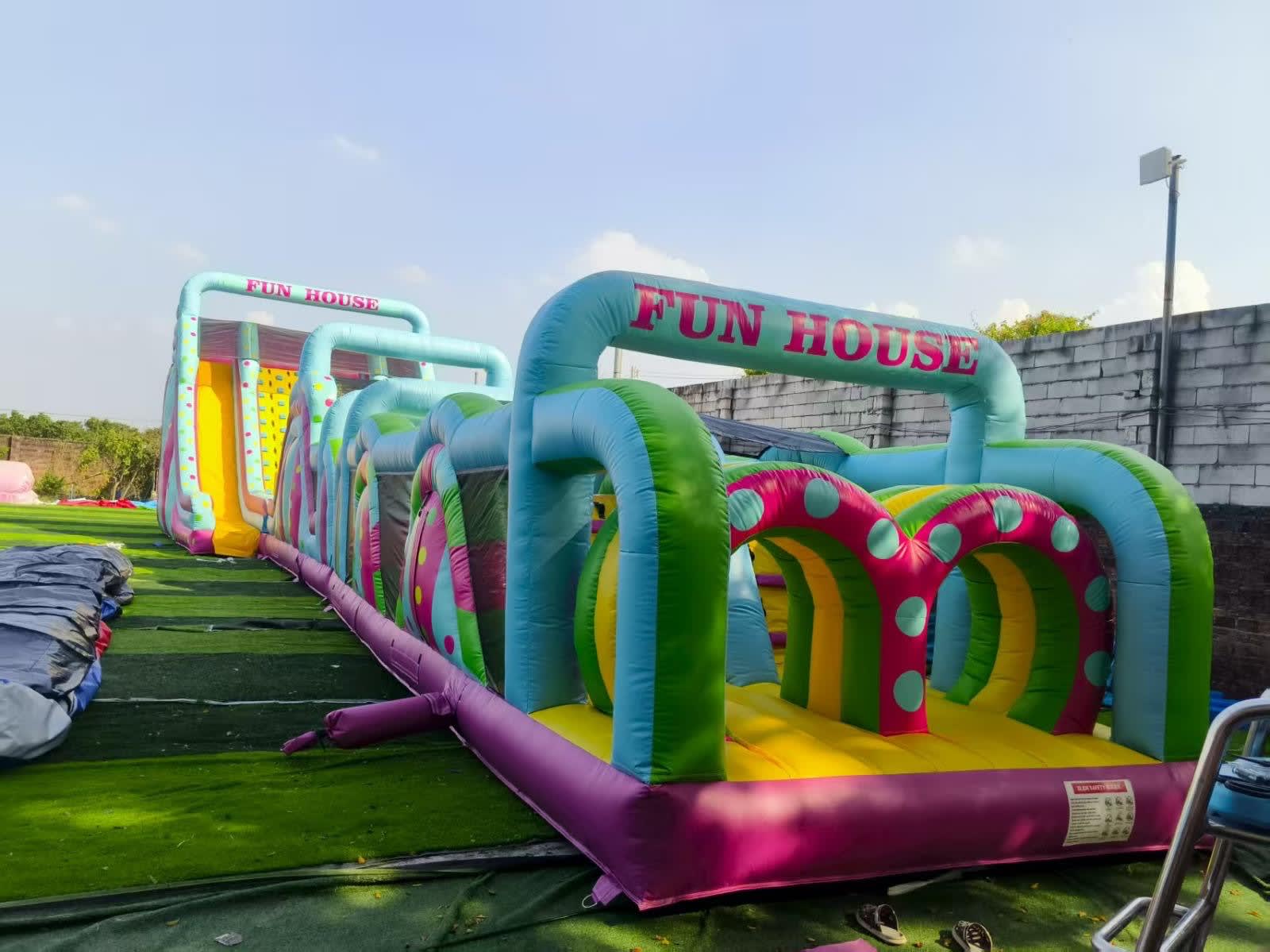 Fun House Obstacle - fba52f65-3ba6-470b-bbb1-585321c473c0